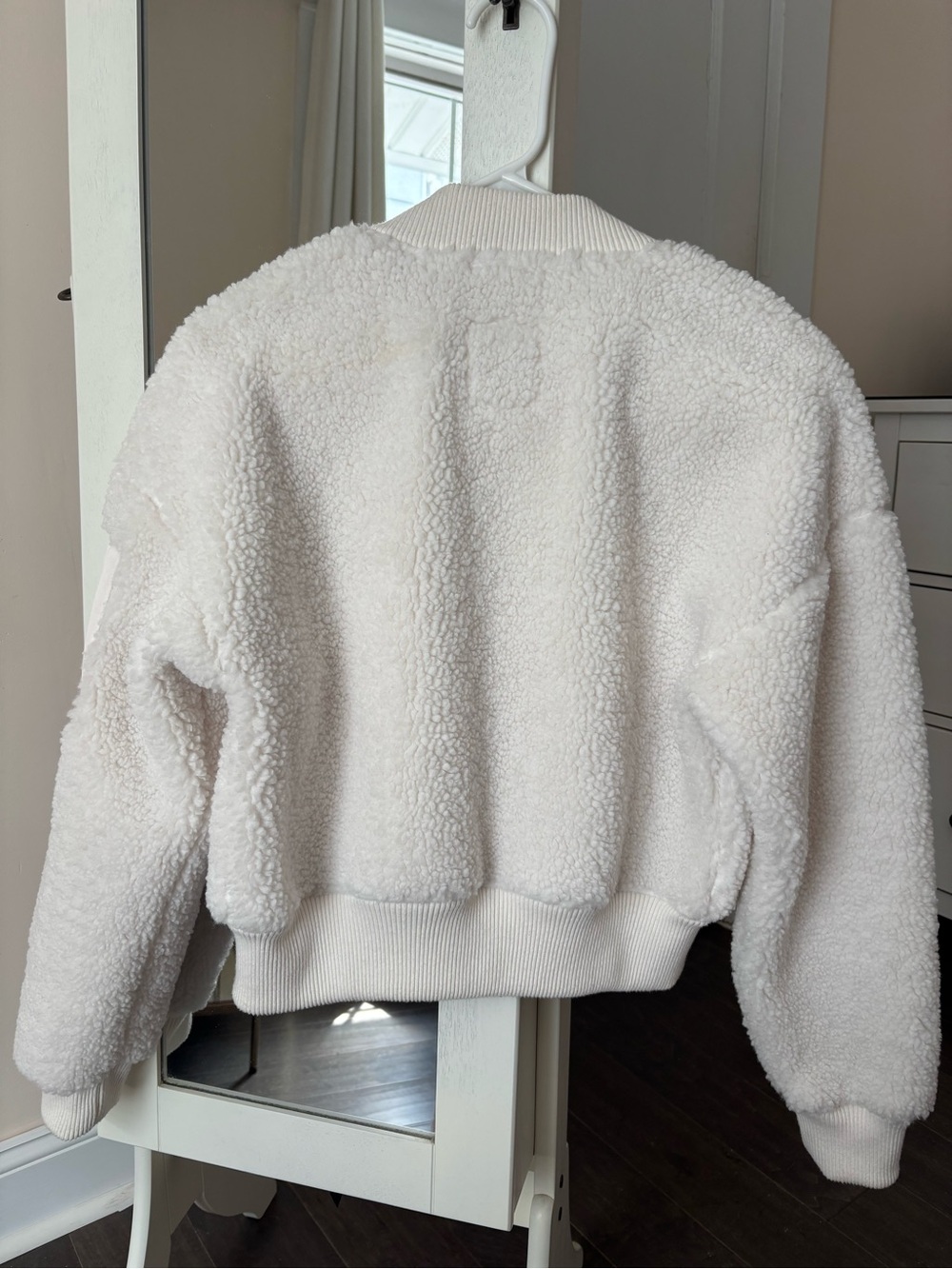 Abercrombie & Fitch Ivory Sherpa Bomber Jacket - Picture 4 of 7